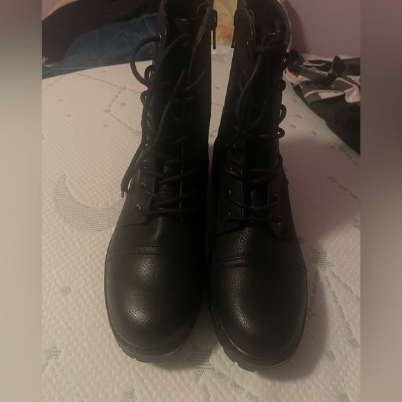 New - Picture 5 of 6